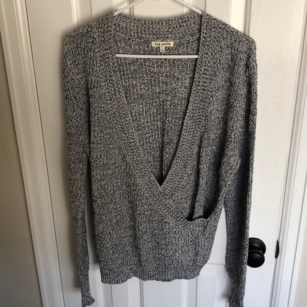 Deep-V sweater